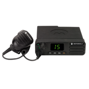 DEM 300 MOTOTRBO Radio móvil de dos vías (Pantalla numérica)