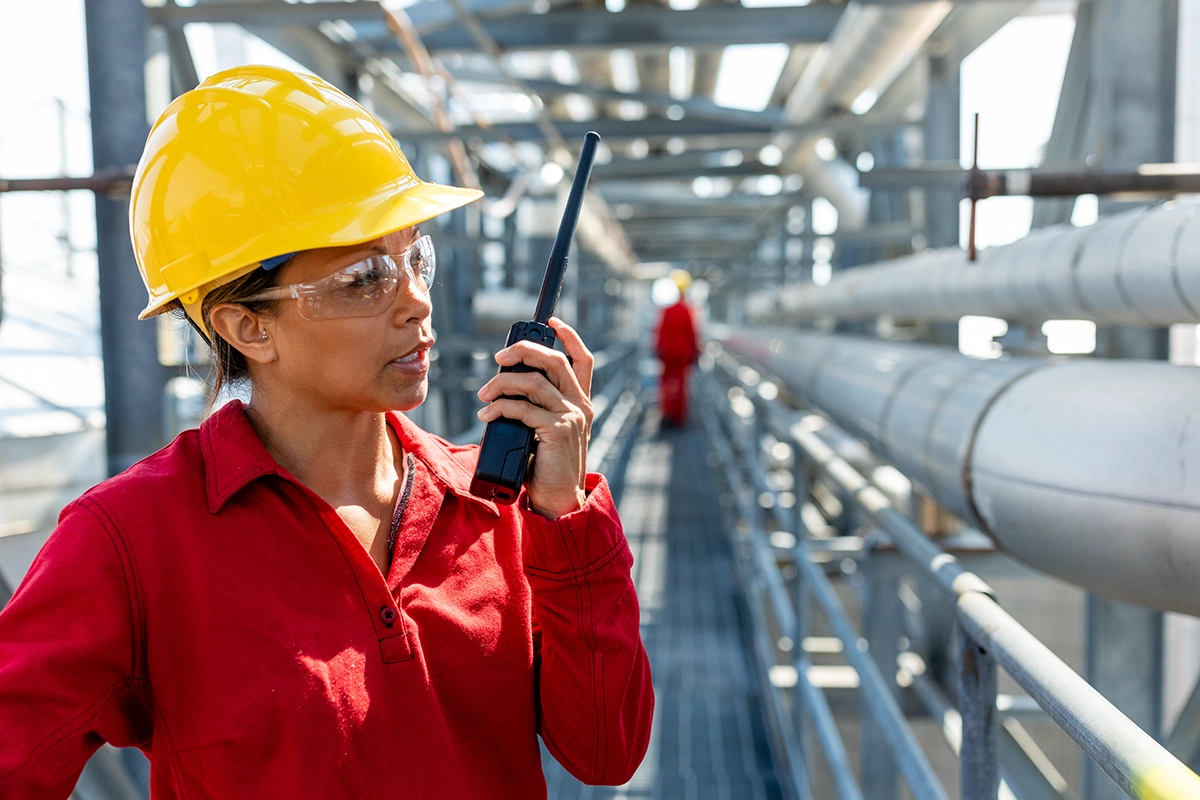 Motorola R7 en operaciones de petróleo y gas